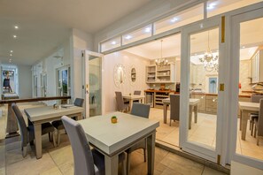 Dining room - Belvedere Boutique Hotel (Windhoek)