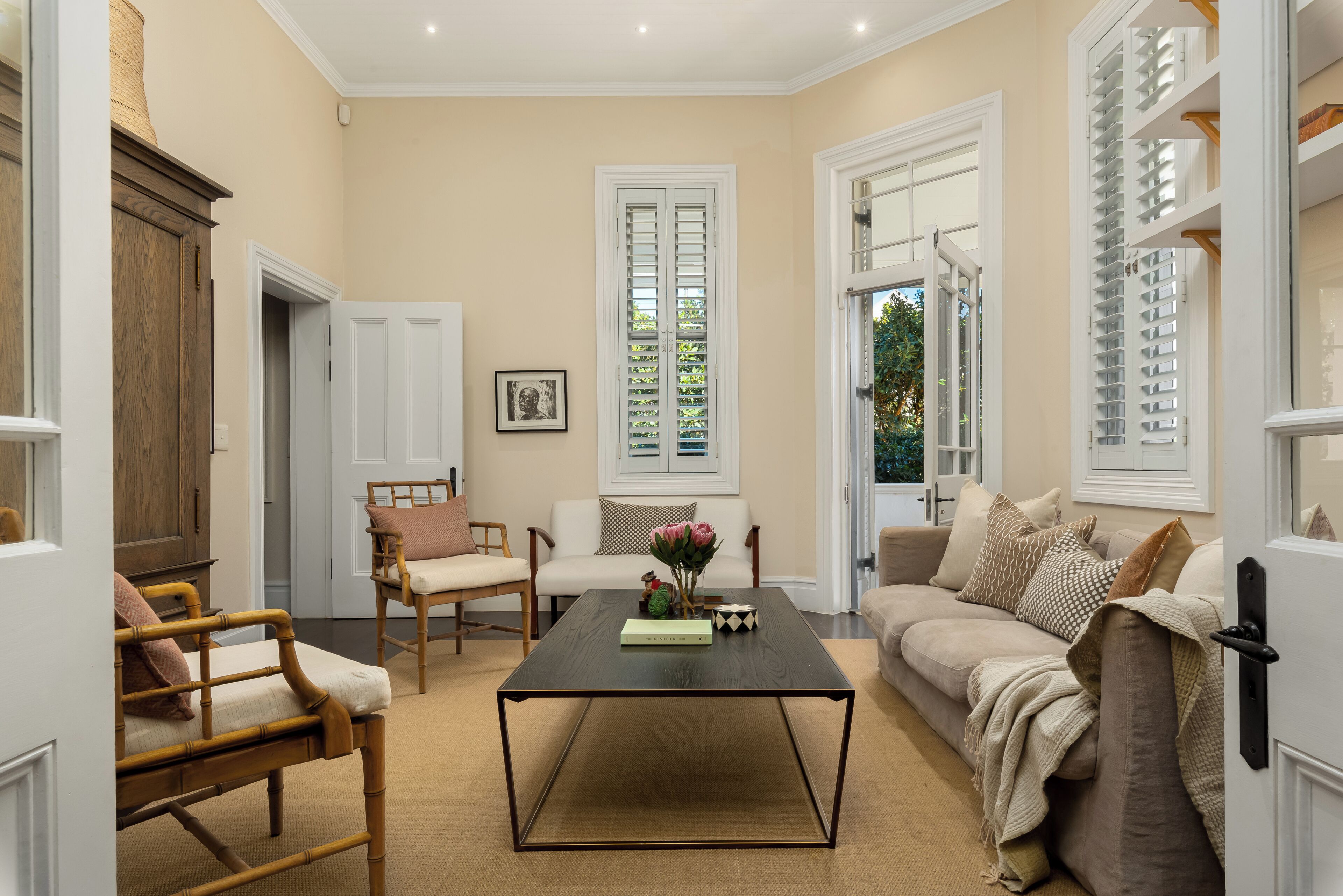 Villa Luxe, 5 chambres | Coin séjour | Télévision
