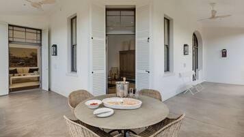 Villa Luxe, 5 chambres | Façade de l’hébergement