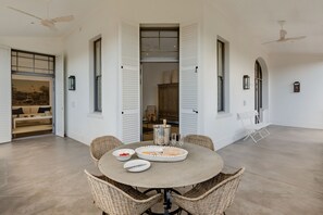 Luxury Villa, 5 Bedrooms | Terrace/patio - Linda Vista (Cape Town)