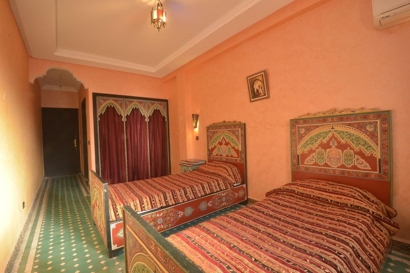 Kamar