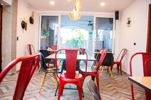 Free daily cooked-to-order breakfast