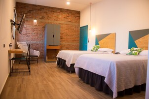 三人房 | 遮光布/窗簾、免費無線上網、床單