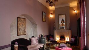 Lobby sitting area - Riad Minorisa (Marrakech)