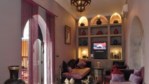 Lobby sitting area - Riad Minorisa (Marrakech)