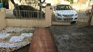 Free self-parking - Casa toda no Campo Belo (São Paulo)