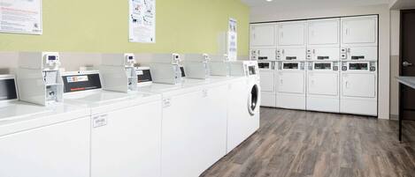 Ruang laundry