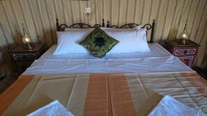 1 habitación, ropa de cama de alta calidad y colchones Select Comfort