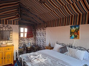 Premium bedding, Select Comfort beds, individually decorated - Morocco Deluxe Camp Assif N itrane (Merzouga)