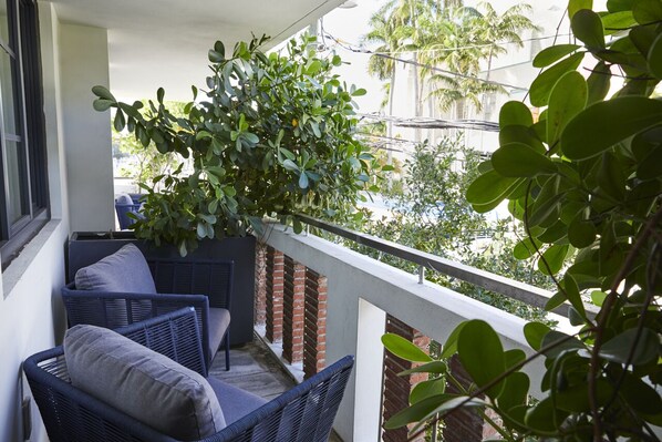 Phòng Suite, 1 giường cỡ king | Hiên