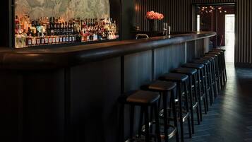 Bar (in der Unterkunft)