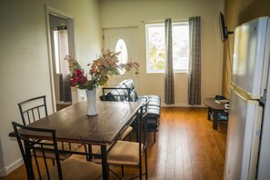 Apartment, 1 Queen Bed, Non Smoking | Living area | 45-inch Smart TV with cable channels, TV