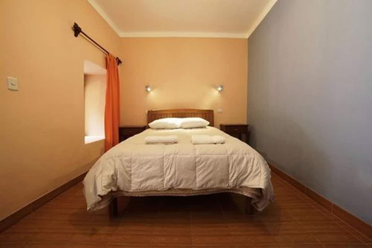 Double Room, 1 Double Bed, Private Bathroom | WiFi (free)