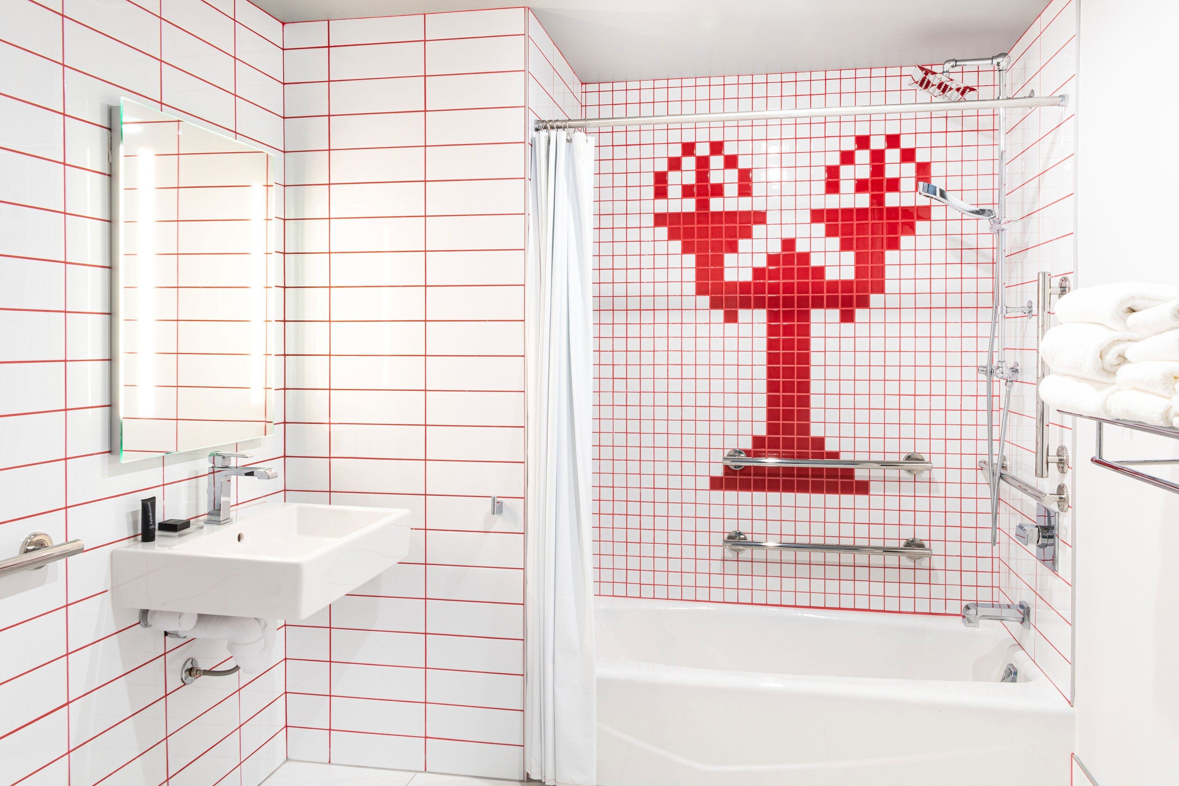 combined shower/bathtub, free toiletries, hair dryer, towels