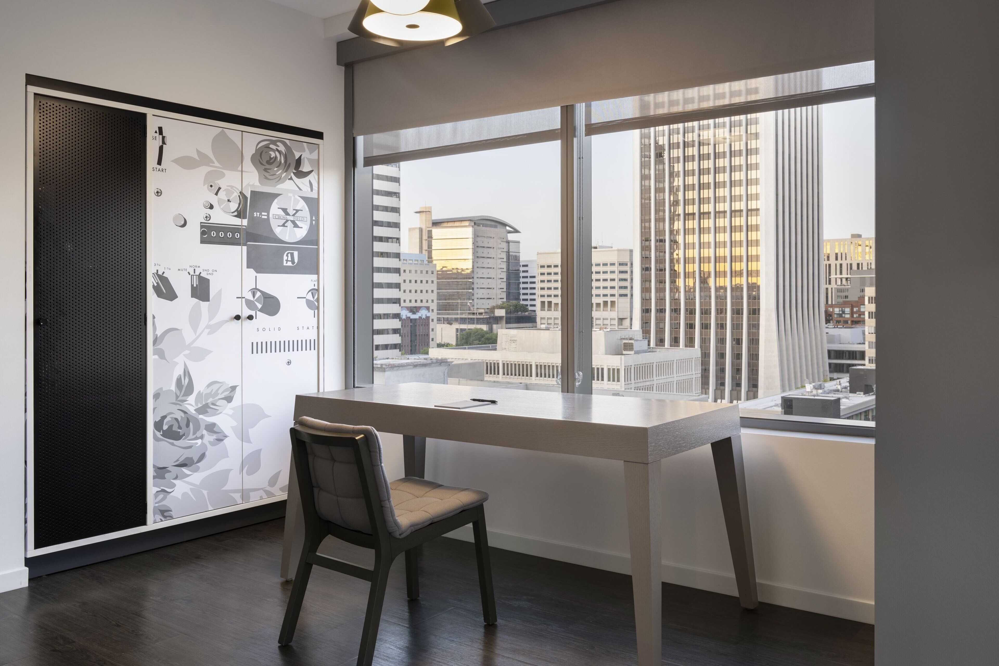 1 bedroom, pillow-top beds, in-room safe, desk