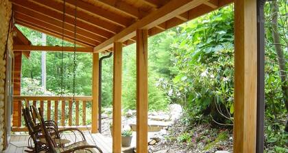 New red cedar log home just off the blue ridge parkway in Little Switzerland, NC
