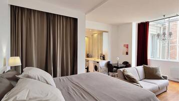 1 chambre, bureau, fer et planche à repasser, Wi-Fi gratuit