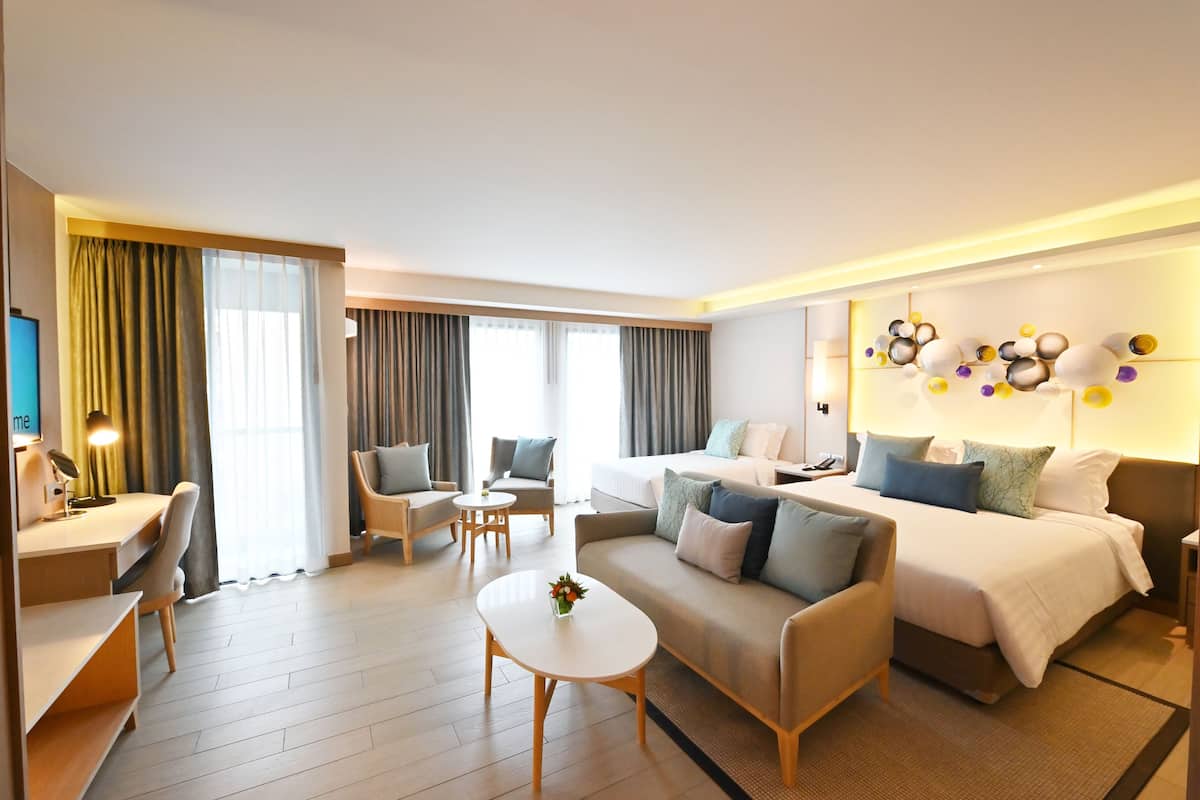 Free minibar items, in-room safe, desk, blackout curtains