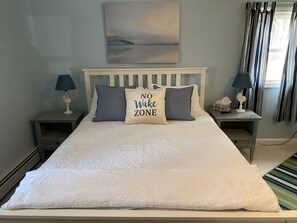 2 Schlafzimmer, Schreibtisch, Bügeleisen/Bügelbrett, WLAN