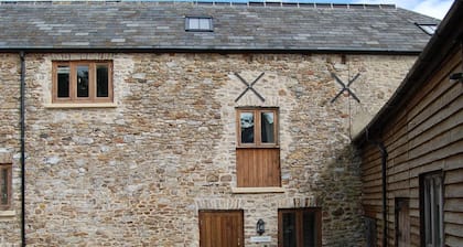 Orchard navetta upouusi muuntaminen valmistui helmikuu 2011 klo Woodhayes Farm Honiton