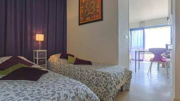 1 bedroom, iron/ironing board, WiFi (free), bed sheets