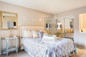 Unclassified image, 2 of 43, button