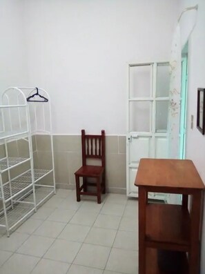 Quarto solteiro, 1 cama de solteiro, para não fumantes | Comodidades do quarto