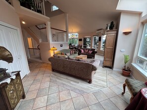 Smart TV, fireplace, video games, DVD player