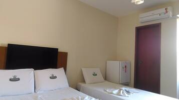 Minibar, in-room safe, desk, free WiFi