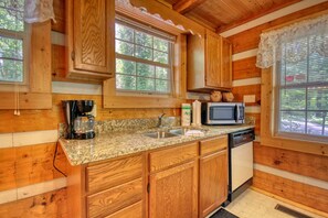 Cabin, 1 King Bed, Hot Tub | 1 bedroom, bed sheets - Cuddle Inn 1529 - One Bedroom Cabin (Gatlinburg)