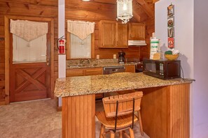 Cabin, 1 King Bed, Hot Tub | 1 bedroom, free WiFi, bed sheets - Foxy Lady 1531 - One Bedroom Cabin (Gatlinburg)