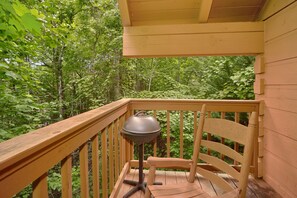 Cabin, 1 King Bed, Hot Tub