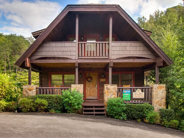 Exterior - Rainbow Ridge 4 Seasons 265 - Two Bedroom Cabin (Sevierville)