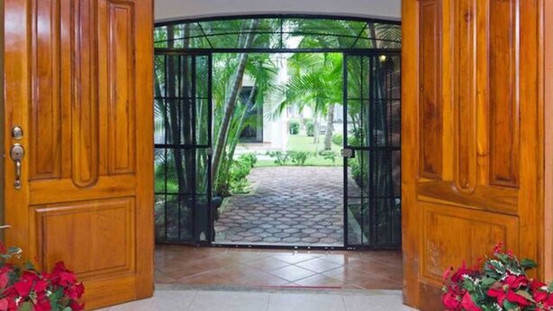 Interior entrance - Sunrise Room - Dolce Vita Caribe Golf (Playa del Carmen)