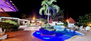 Front of property – evening/night - Casa de Campo Mia (Nueva Gorgona)