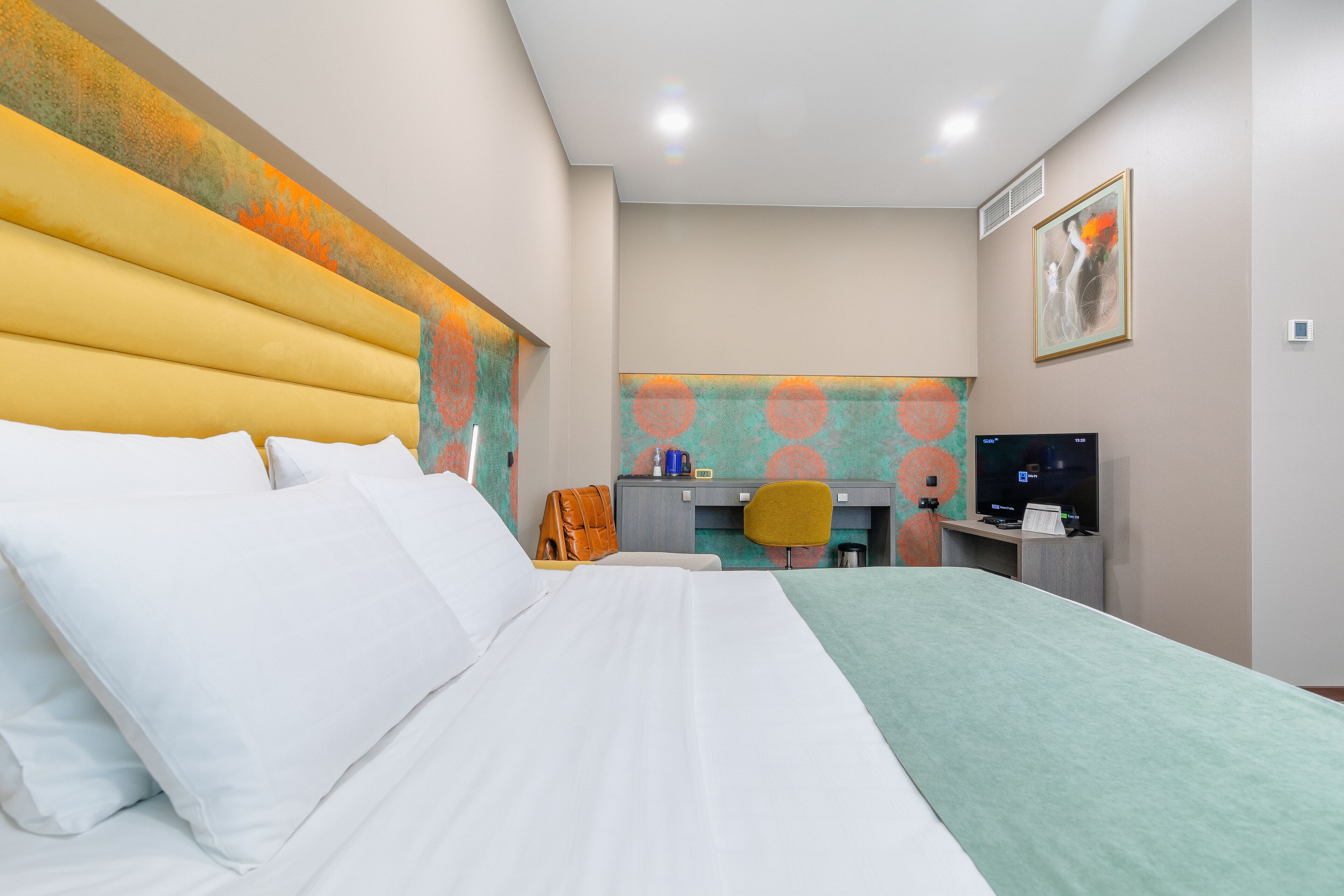 1 bedroom, egyptian cotton sheets, premium bedding, pillow-top beds