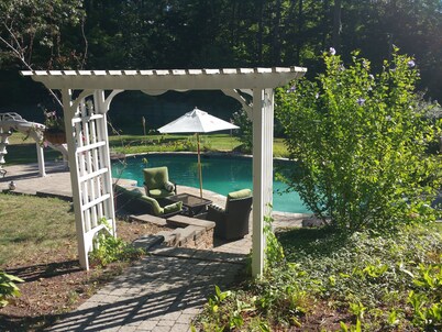 The Bevin House Bed & Breakfast