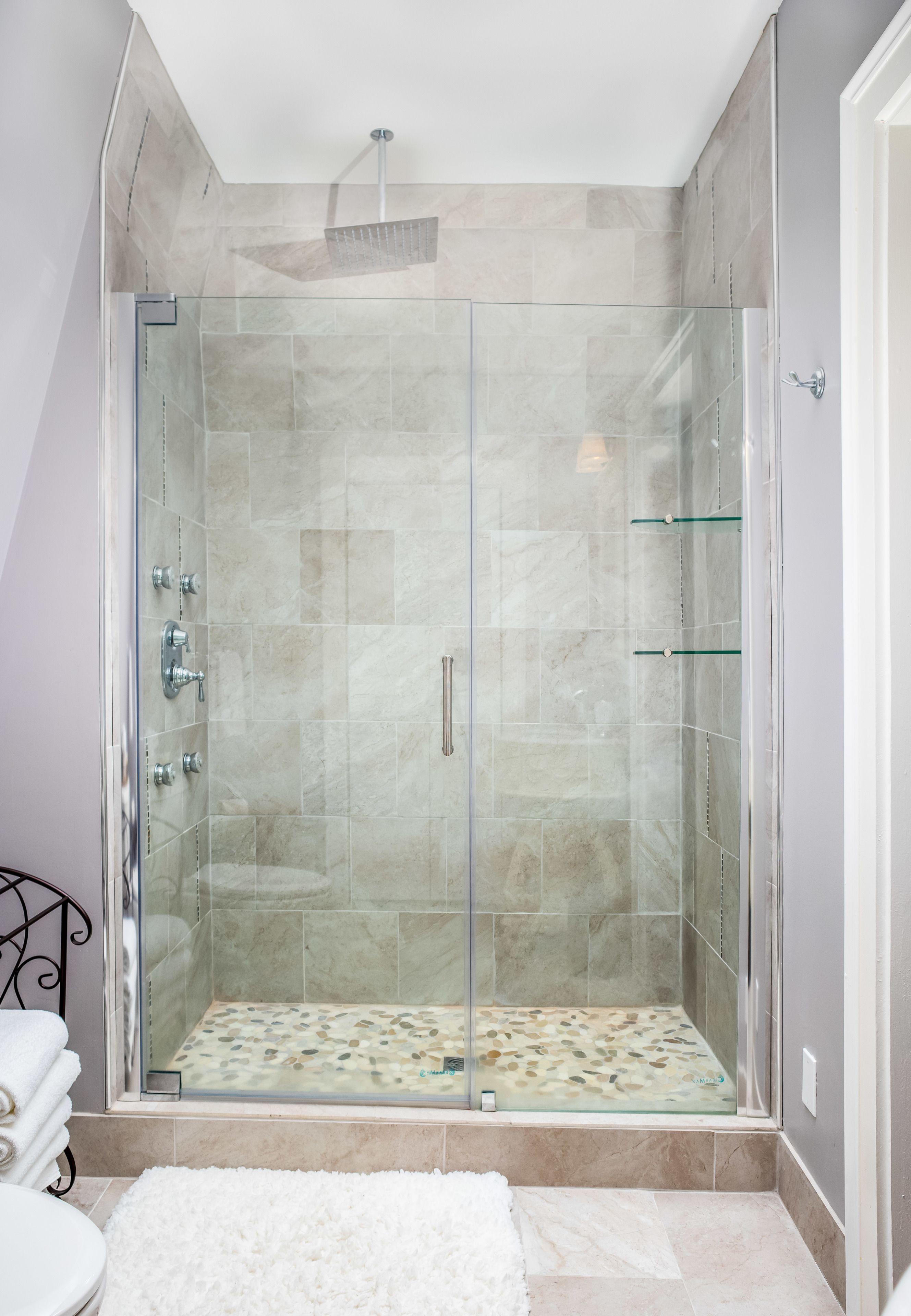 Philo | Bathroom shower
