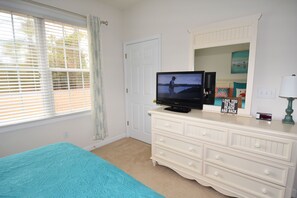 Condo, Multiple Beds (712 Ironwood)