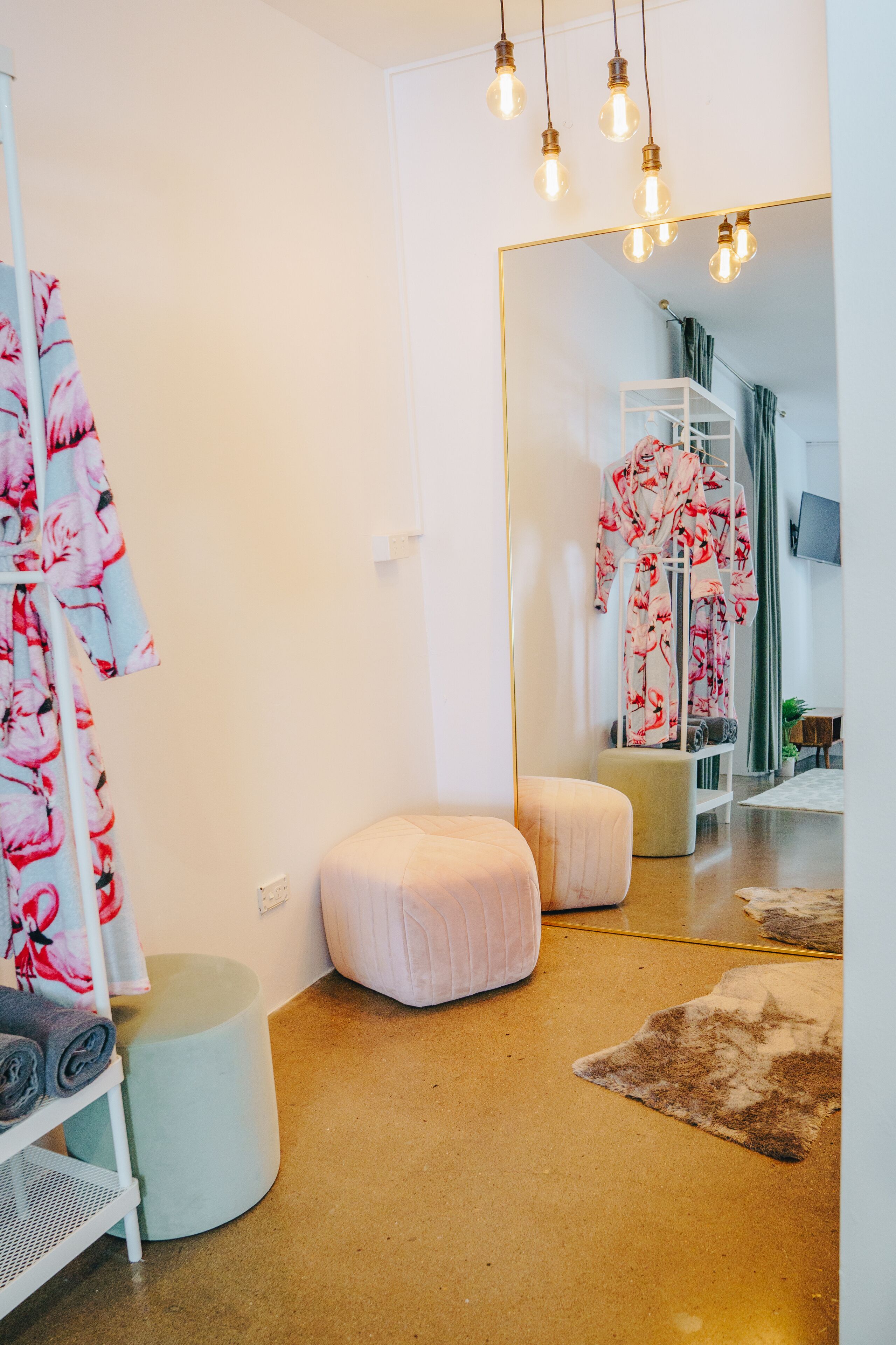 deluxe room | living area | 32-inch smart tv with digital channels, tv, netflix