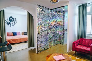 Minibar, décoration personnalisée, ameublement personnalisé