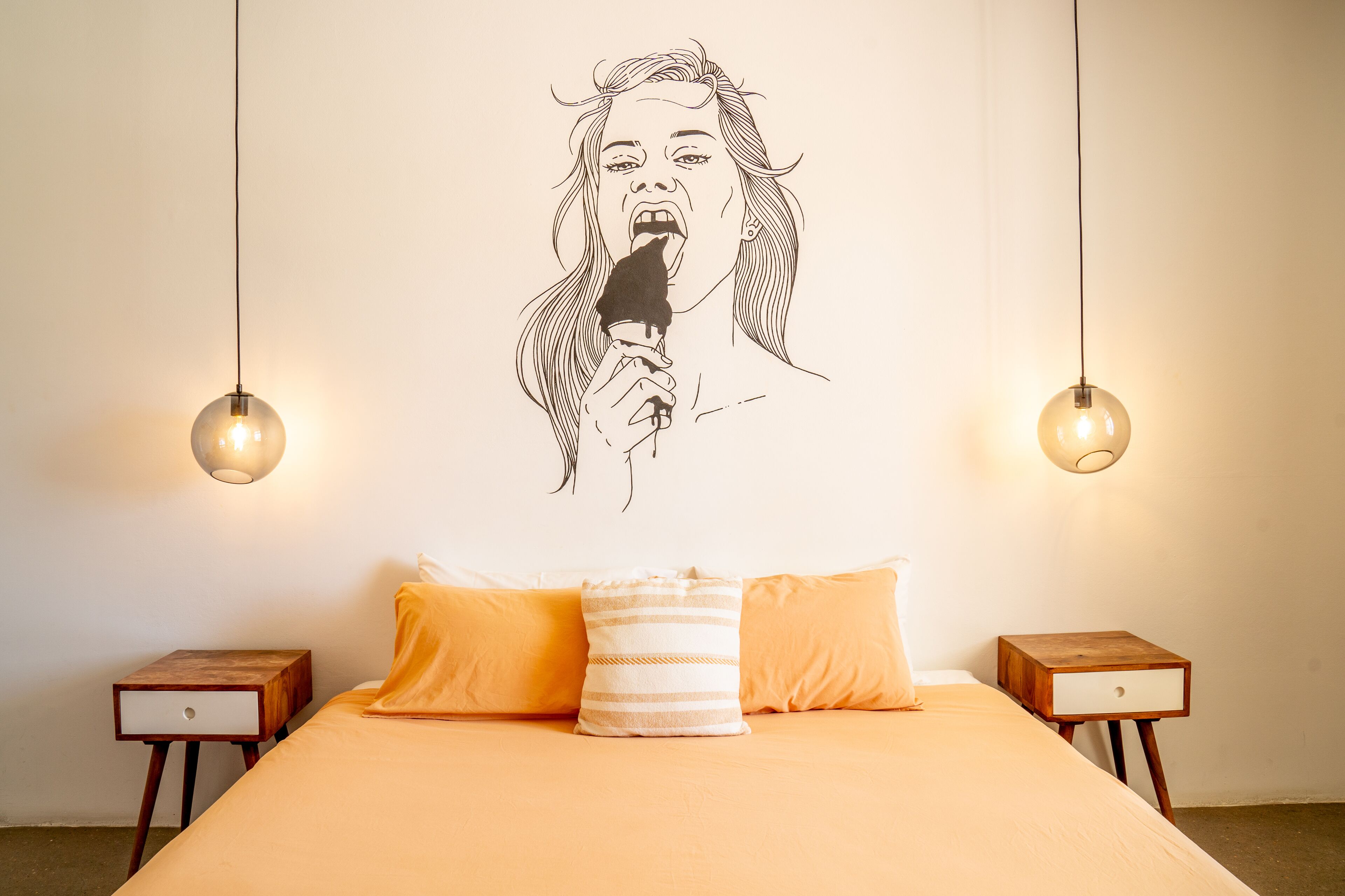 king room | minibar, individually decorated, individually furnished