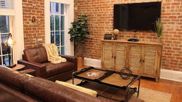 Smart TV, DVD player