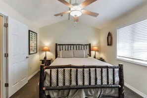 4 Schlafzimmer