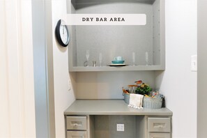 Interior - NRG,MedCenter,MMPark,Galleria EnergyCorr,MdAnder (Missouri City)