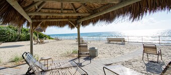 Resort Villa, Ocean View near Private Beach & Adjacent Pool