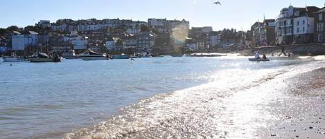 Beach nearby, sun-loungers