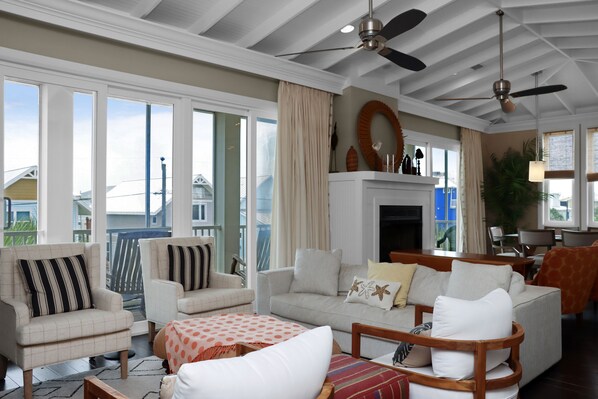 TV, fireplace, DVD player