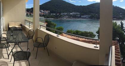 Dubrovnik Luxury duplex apartement on water front