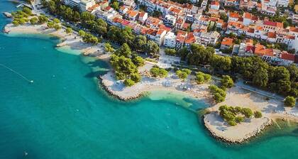 Villa in Crikvenica, sea view, pool, close to the beach